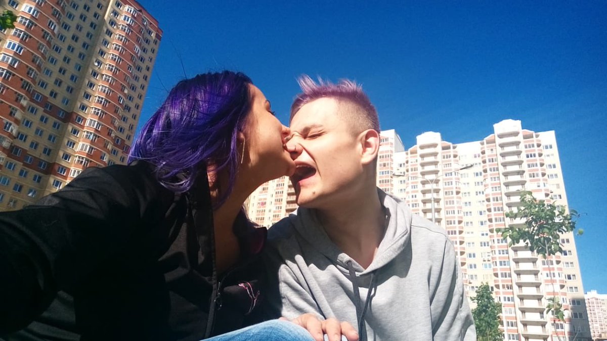 violet___mary's tweet image. We have great weather and a sunny mood.☀️😎💋 And how is your day?😏😘#OnlyWe