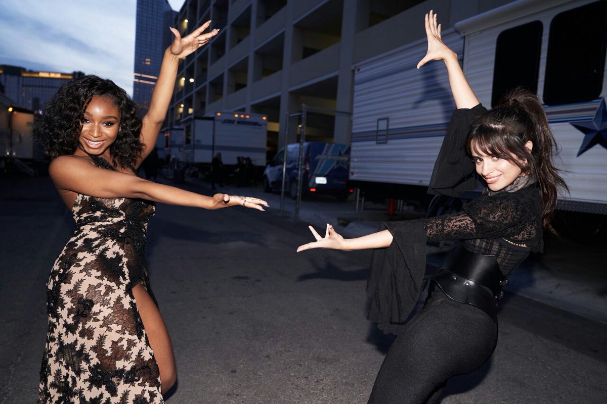 LosAbsDeManiGrr's tweet photo. "20 DE MAYO DE 2018"
NORMILA REENCUENTRO!!!

(se guarda en destacados) https://t.co/q7SNP6VLa4
