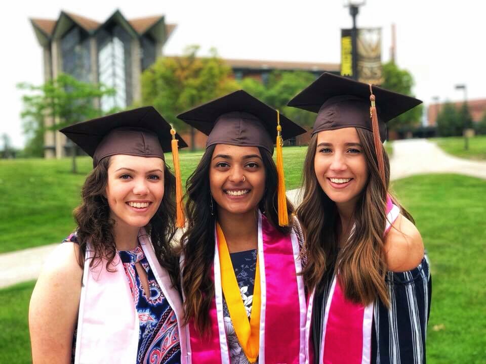 ValpoGammaPhi's tweet image. Congratulations to all of our alumnae sisters who graduated this weekend! We are so proud of everything you all have achieved 💕🌙 #gphib #valpograd