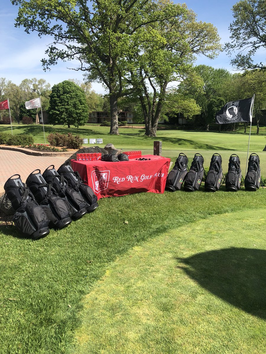 WallysWally's tweet photo. Team Selfridge Pro-am hosted by Red Run Golf Club.  The start of the day is looking awesome.  Special thanks to our military men and women who serve this great nation! https://t.co/K9sJDbEDEp