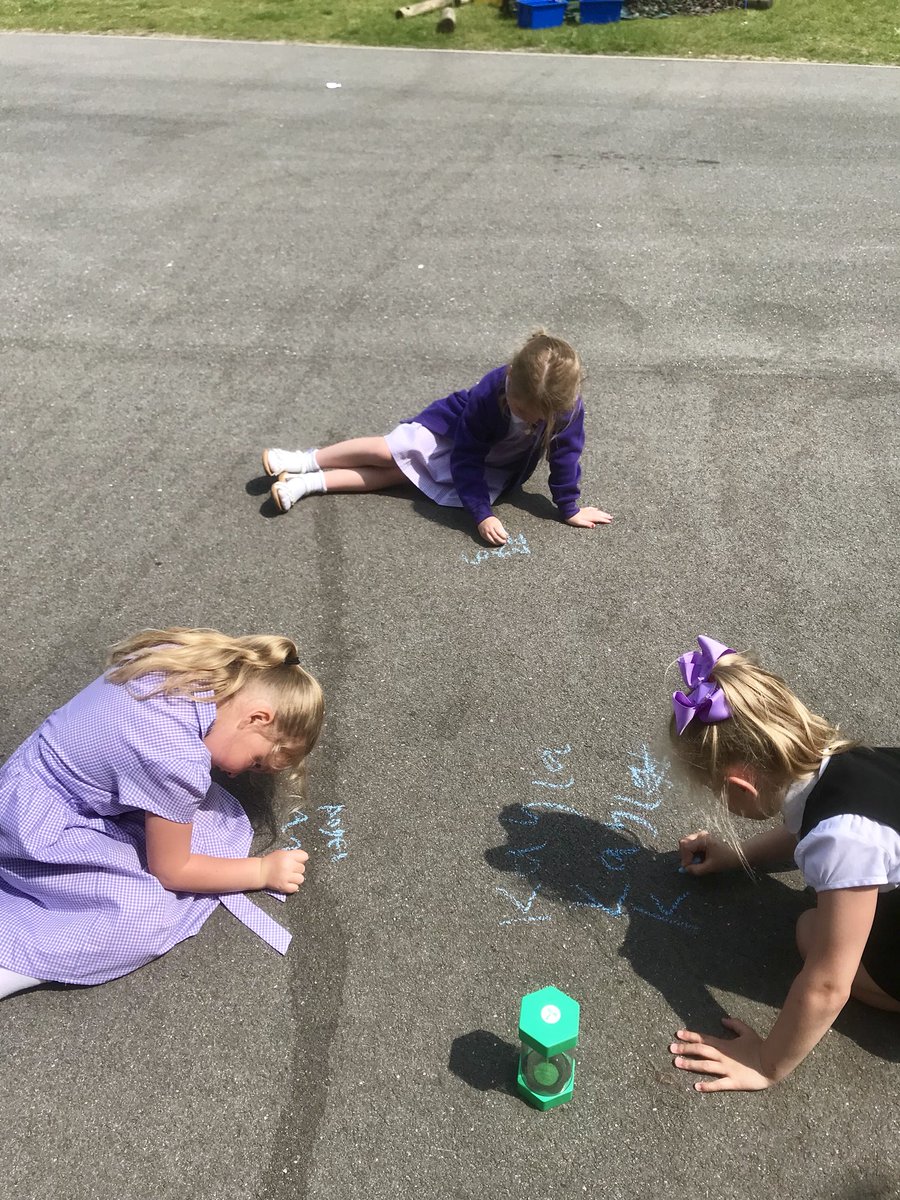 YBB_Yr4_5's tweet image. How many can we fit in a minute!? #understanding #conceptoftime