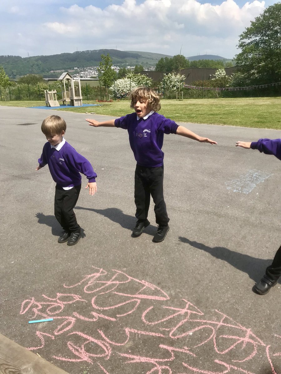 YBB_Yr4_5's tweet image. How many can we fit in a minute!? #understanding #conceptoftime