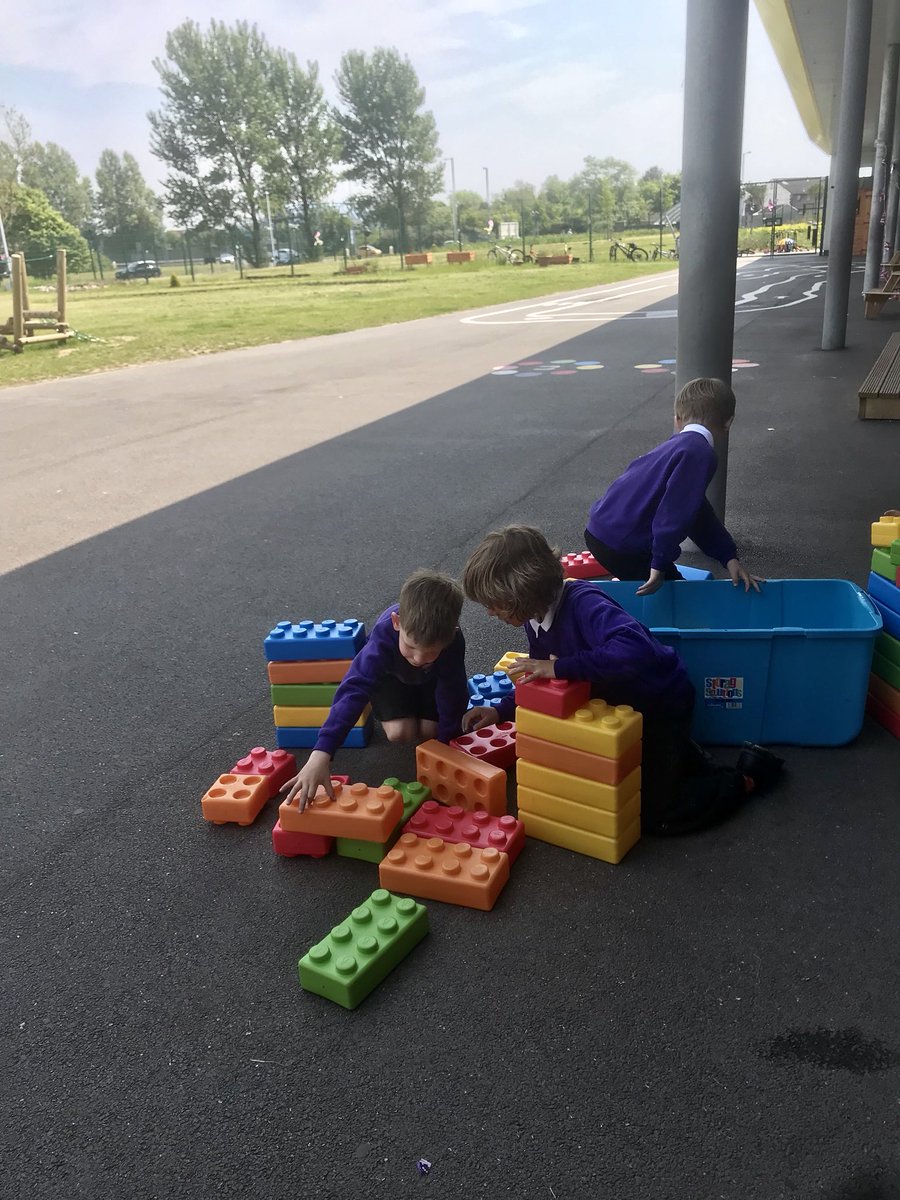 YBB_Yr4_5's tweet image. How many can we fit in a minute!? #understanding #conceptoftime