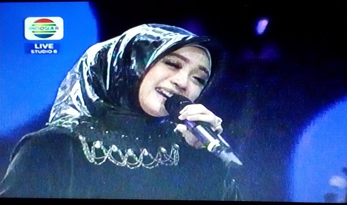 Gingsulnya.   Uuuuhhhh

EGA DI IRAMA RAMADHAN IVM