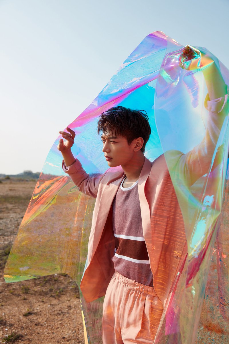 ONTAENSE's tweet photo. Onew x Minho
#SHINeeTheStoryOfLight
#10YearsWith5HINee https://t.co/nAKWW31N8Q