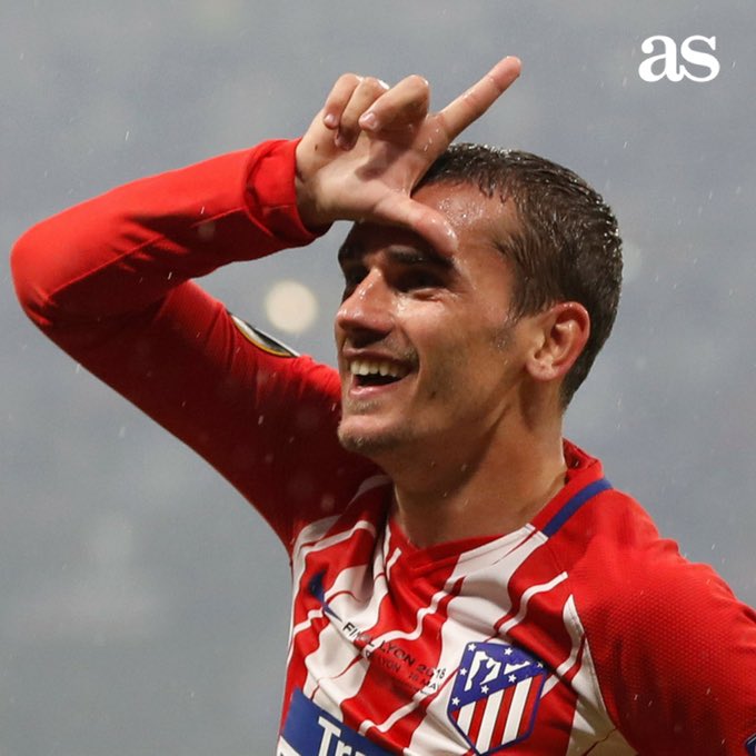 maite_msancmad's tweet photo. TE NECESITAMOS , AQUÍ SERÁS UN ÍDOLO Y SIEMPRE ESTAREMOS AGRADECIDOS #GriezmannQuedate https://t.co/jvplu8beJC