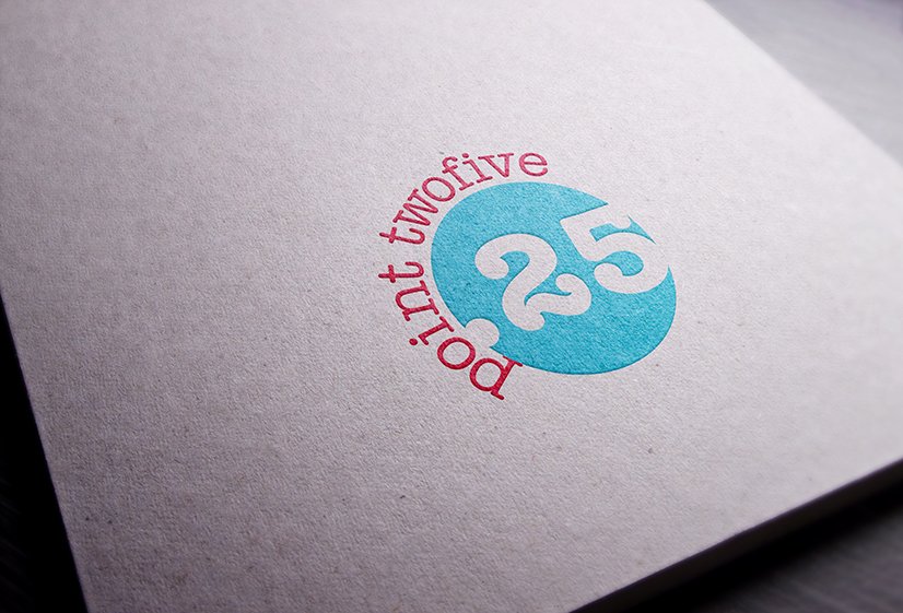 RWDesignNorwich's tweet photo. When designing a new logo, the biggest challenge is producing something that not only offers aesthetic appeal, but that effectively presents your brand.

With that in mind, here are our five design tips for designing the perfect logo: https://t.co/lM8nB0RLA4 #branding https://t.co/ZYV0AXV0uN