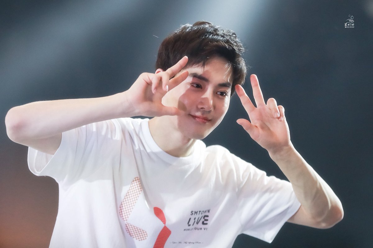 dear_suho_01's tweet photo. 세상 모든 사람들이 널 손가락질해도 난 너를 믿어
너는 누구보다 소중해
내가 너를 지켜줄게
마음 놓고 나에게 기대
난 너에게만큼은 진심이야
마지막으로 태어나줘서 정말 고마워

/너는 특별하단다, 맥스루카도

#HappySuhoDay #HappyBunnyPrinceDay
#준면아생일축하해
#준면아_28번째_생일축하해 https://t.co/3XNTqz6sAS