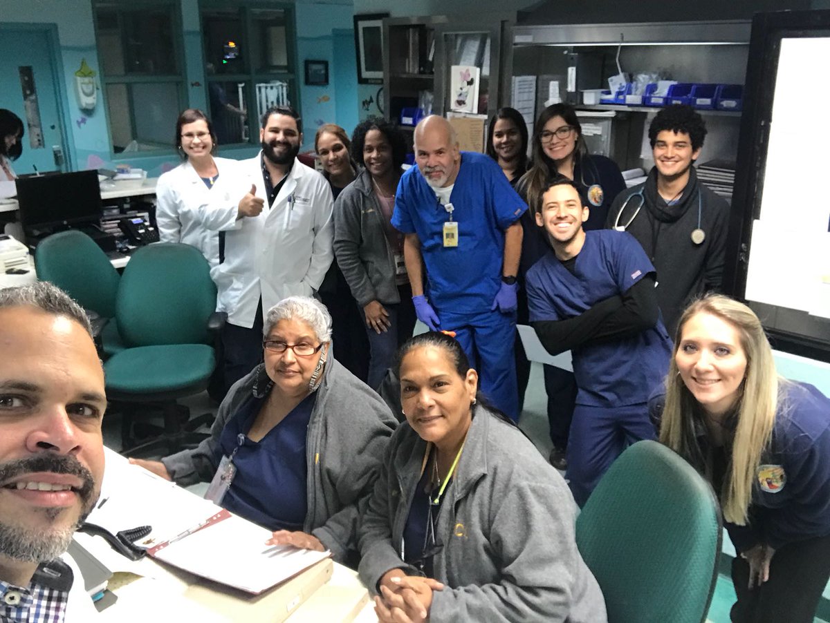 Critico_PR's tweet photo. Mayo es el Mes de Cuidado Crítico. National Critical Care Awareness and Recognition Month #NCCARM. Así lo celebra HIMA- Caguas y el Hospital Pediátrico Universitario. Felicidades!!! Celebrating #NCCARM https://t.co/yMrSHXnU54