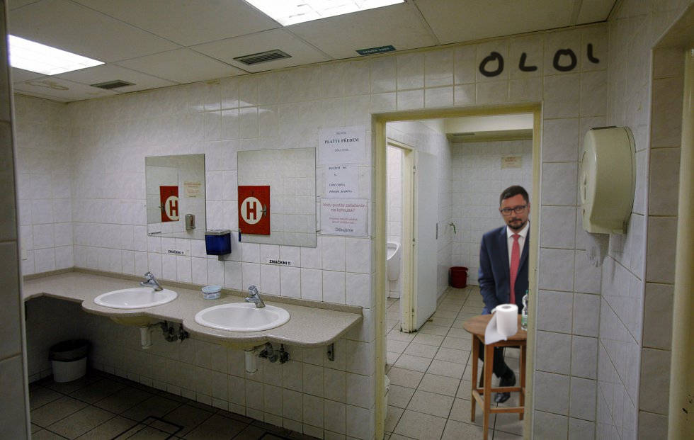 ano_pane's tweet photo. Ovčáček nejpozději za 5 let. https://t.co/OWVADDznsA