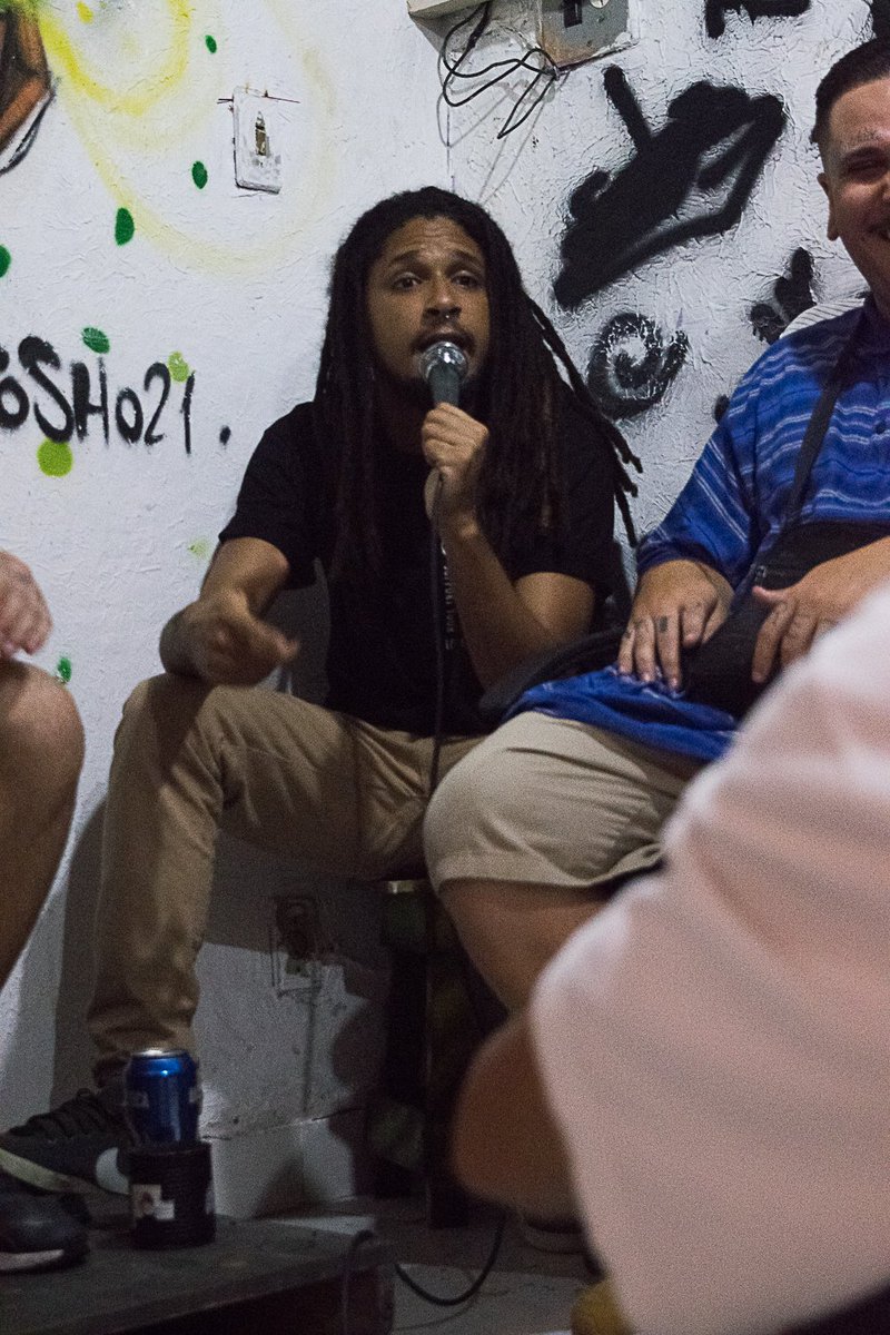 KALLUT_'s tweet photo. Pocket Show que participei junto com a Fraternidade @LACOCLA na Roda Cultural do Jacaré na @stuffacoffe 18/05.
Com os Artistas da Fraternidade KALLUT | Renato Rasta | Johhan | Mano MJ.
Fotos por: @Vvkmtts.
#Kallut
#LaçoClã
#Fraternidade
#RodaCulturalDoJacaré
#Stuffa
#1331 https://t.co/qZwI0gvbuN