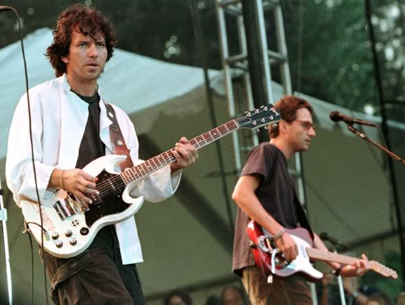 Pearl Jam tweet media