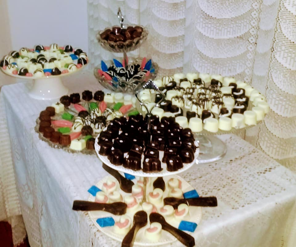 Chocolatesweb's tweet image. #Mesaza de #chocolates para #todos... #celiacos y #diabéticos incluidos...
#TuEquipoARusia  #Meza #MundialRusia2018 Compartilos en #Familia 
Tel 1164252285