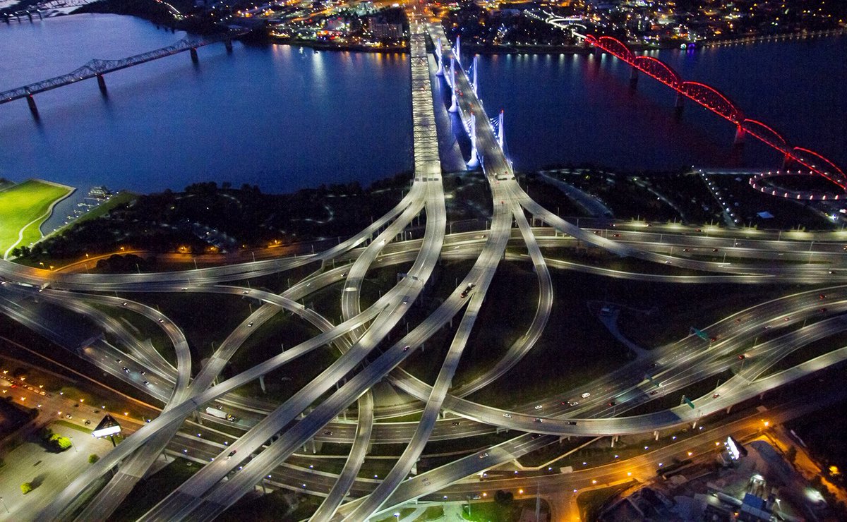 Stantec's tweet photo. This Infrastructure Week one thing is clear – practitioners need to lead the way in providing creative alternatives to infrastructure issues. Our Stu Lerner explains. #InfrastructureWeek2018 @InfraWeek #TimetoBuild https://t.co/O5kLupDy6J https://t.co/hbG9UOQJo1