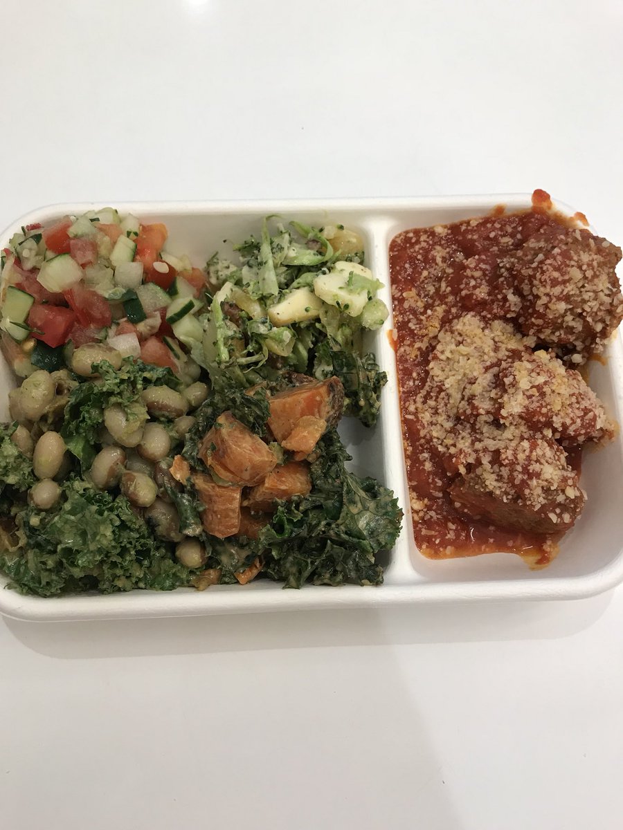 divajla's tweet photo. @cloverfoodlab Like I know it’s not meat in my brain, but my tastebuds don’t believe me!!! It’s soooo delicious!!! And the side salads!!!! Mmmmmm I will be getting this again!!!!! #impossiblemeatballs #cloverfoodlab https://t.co/7P4PIfcpC8
