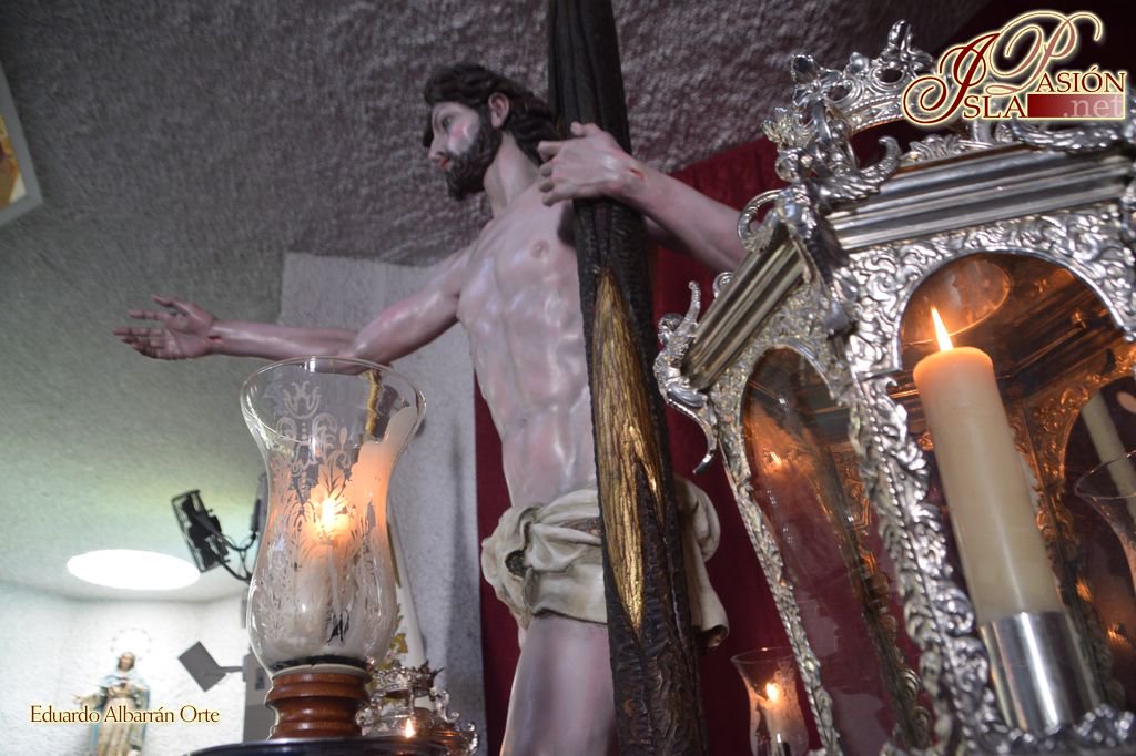 Besapiés y Función para celebrar Pentecostés en la Hermandad de la Resurrección
islapasion.net/noticia/5472/b… <a href="/ResurrecionSFdo/">Resurrección San Fdo</a>