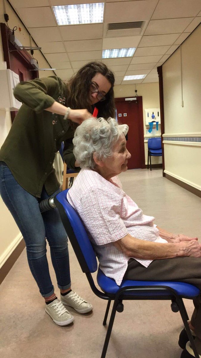 abs_youngx's tweet photo. My Great Grandmas been in hospital for weeks and hasn’t had her hair done since she went in, amazing how a hair do can cheer you up😊💕 #lovemyjob https://t.co/ihPiCPXYHA