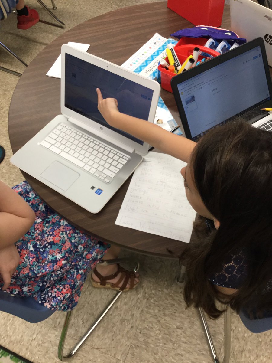 TRSchoolWTSD's tweet photo. 2nd Grade Students explore Habitats &amp; Humans, researching ways that we can stop pollution! #ProblemSolvers #wtsdpride #TogetheR https://t.co/RTys0CitWi