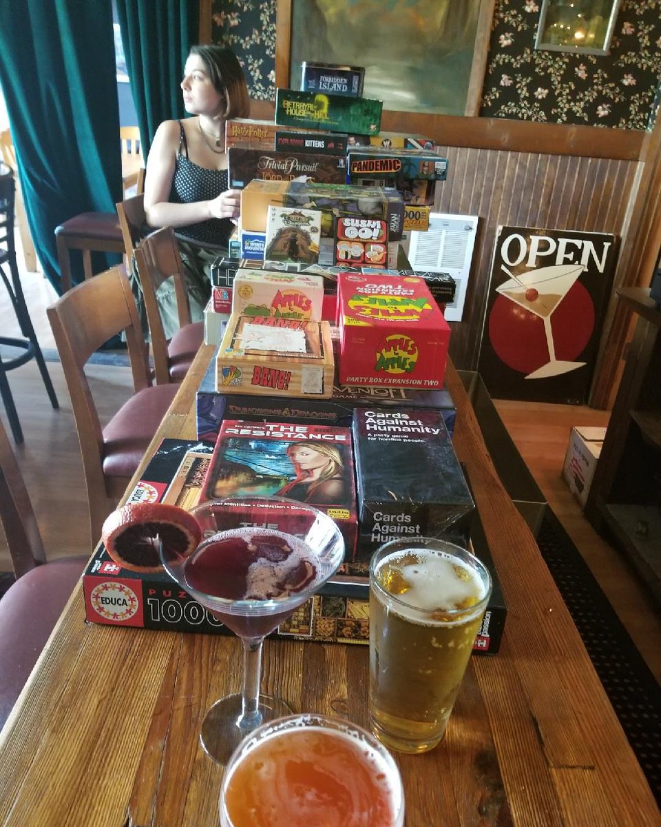 SnapdragonCafe's tweet photo. Monday Night Gaming starts tonight with Drinks and Dragons! Doors open at 6pm! Borrow any of our games or bring your own!

21+, id required.
#tabletopgaming #vashonisland #drinks #dungeonsanddragons #Monday https://t.co/TqnM8QHC4j
