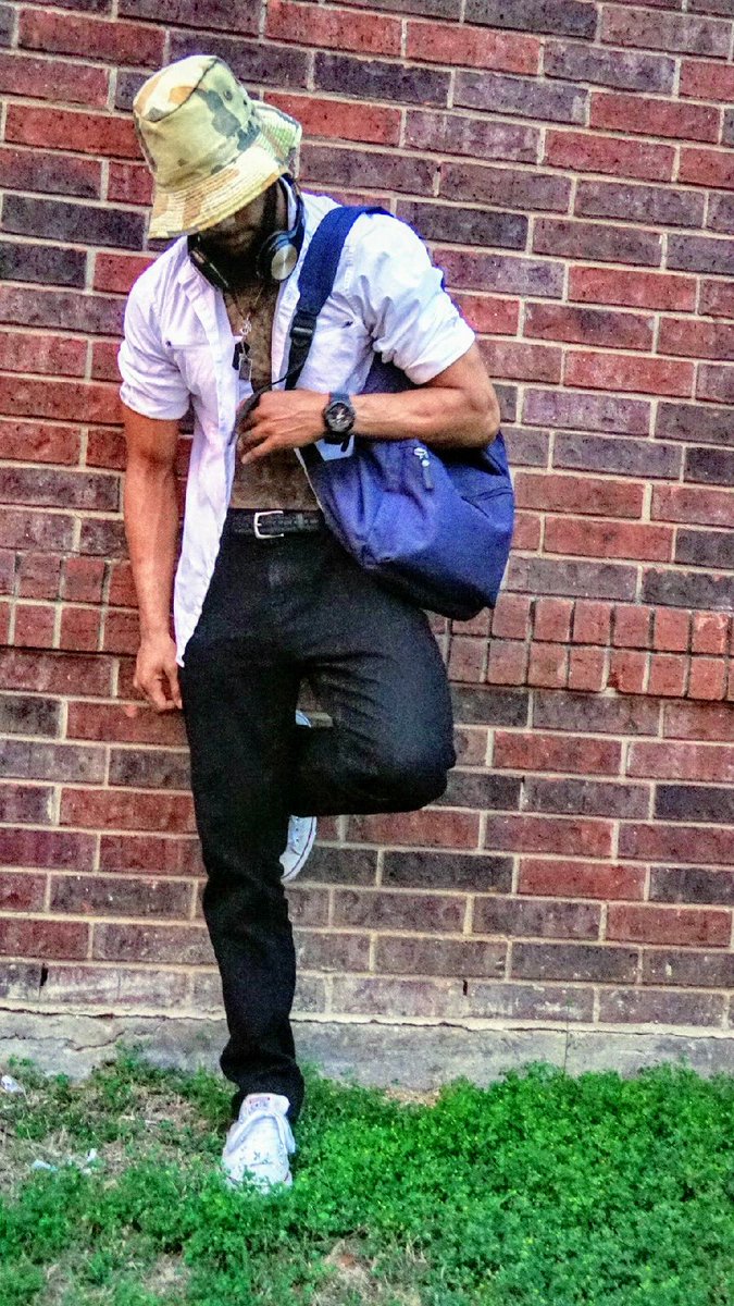 Eye_Witness_'s tweet photo. The record shows, I took the blows, &amp; did it my way.. -F.S 

#Artist #Producer #Engineer #Rapper #AbletonSuite10 #UnsignedArtist #MusicProduction #MusicDevelopement #StudioSpace #RecordingArtist #DevelopingArtist #Studiolifestyle #StudioTime #Studio https://t.co/LdBvDsVwls
