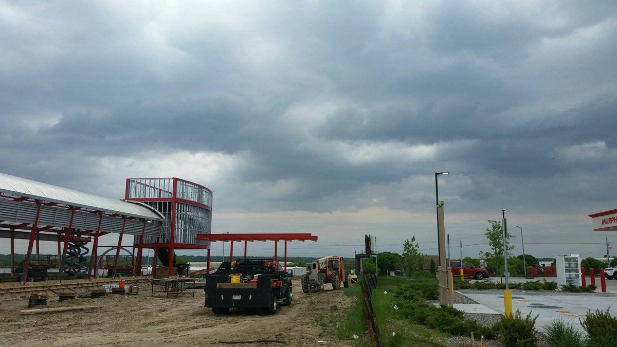 PML_Inc's tweet photo. Beautiful week last week to work on Tommy's Car Wash project. #pmlconstruction #pmlprogress #steelframe https://t.co/MKq6d2EwCZ