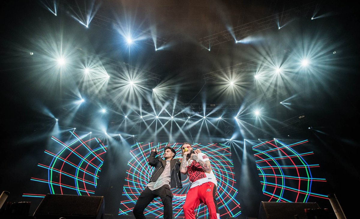 Milyamc_'s tweet photo. @AbrahamMateo Gracias por regalarme los mejores días de mi vida! Siempre va ser un honor verte sobre un escenario 😍
Tu público peruano te aclama, vuelve pronto porfavor 💕..
 https://t.co/ZcYtKTG6Jy