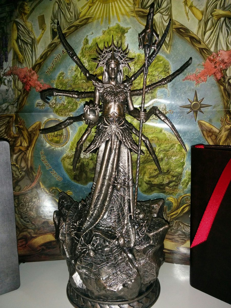 AlbertoDeWitt's tweet photo. YA TENGO EN MI PODER ESTA PRECIOSA EDICIÓN COLECCIONISTA DE UNO DE LOS MEJORES MMO DE LOS ÚLTIMOS AÑOS.
#Summerset #eso #TESO https://t.co/4i8JVVhEG1