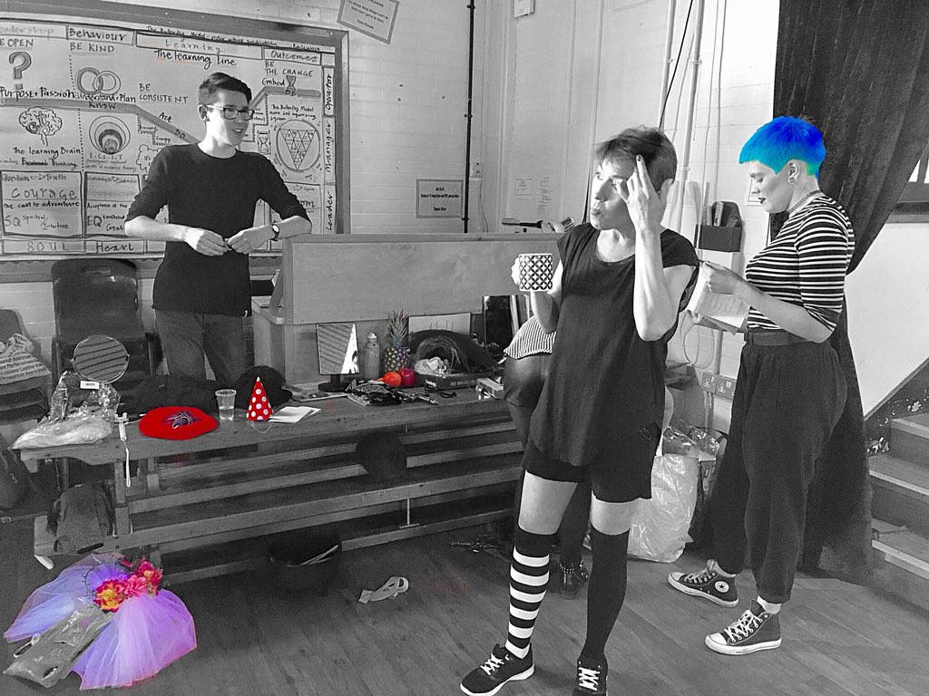 Scarlet Theatre (@scarlet_theatre) on Twitter photo A big shout out to <a href="/CheshireCollSW/">Cheshire College - South & West</a> student, <a href="/lewistulloch31/">Lewis Tulloch</a> who joined us on BRUSH UP YOUR SHAKESPEARE today for some TiE work experience! ๐๐ผ๐๐ผ A big shout out to <a href="/CheshireCollSW/">Cheshire College - South & West</a> student, <a href="/lewistulloch31/">Lewis Tulloch</a> who joined us on BRUSH UP YOUR SHAKESPEARE today for some TiE work experience! ๐๐ผ๐๐ผ