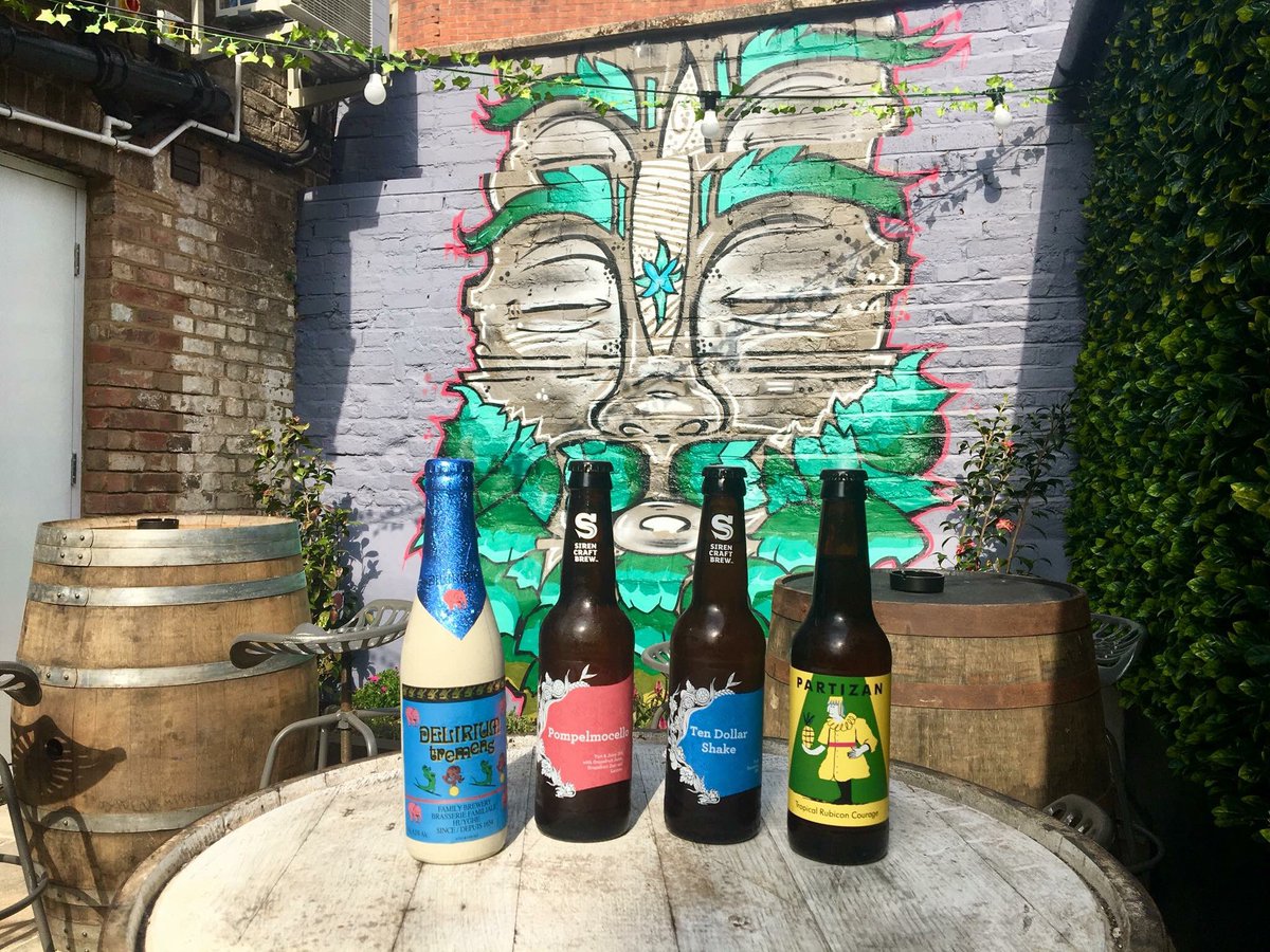 offthetapbar's tweet photo. 2/4 🎉 New beer alert 🎉

Siren - Pompelmocello 6%: 
Refreshingly tart and juicy IPA. Packed with grapefruit juice and zest, with added lactose to give it a smooth, truly fruity experience. @SirenCraftBrew #offthetap #maidenhead #IPA #newbeergarden #SirenCraftBrew https://t.co/7rkEpvXlS3