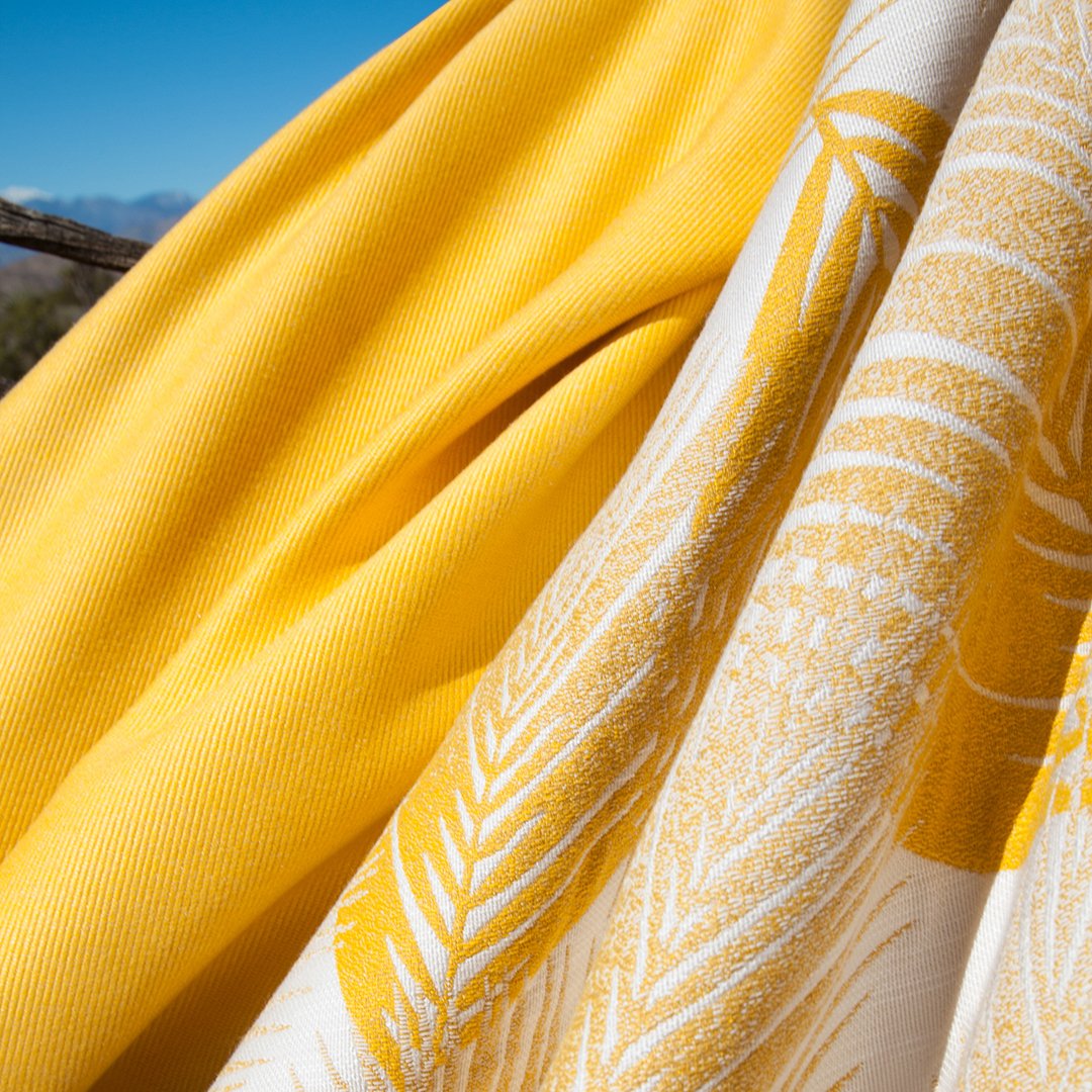 HollyHuntDesign's tweet photo. Introducing the Palm Springs Collection!  Inspired by the graphic landscape of Palm Springs, this summer we welcome a bright new outdoor textile collection from GREAT OUTDOORS.  #HOLLYHUNT #GREATOUTDOORSTextiles #HOLLYHUNTContract #outdoortextiles #textiles https://t.co/BKhJI8VgPG