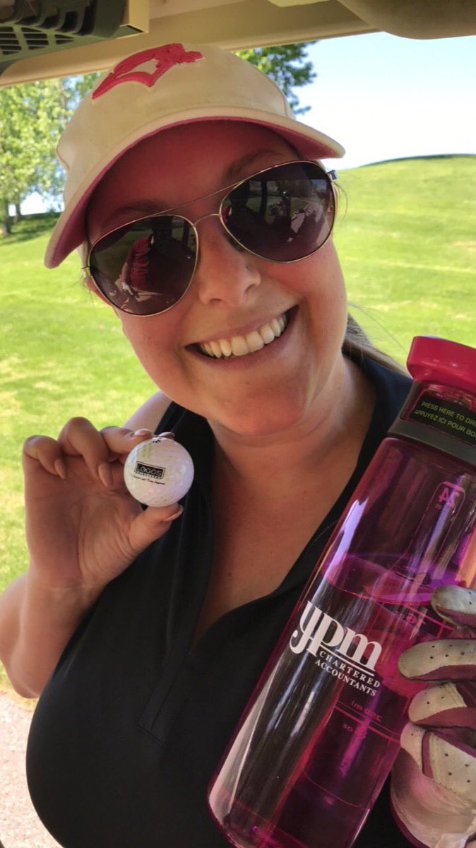wonderful day down <a href="/ParadiseCanyon/">ParadiseCanyonGolf</a> - Thanks to my sponsors Logos Embroidery &amp; @AvailCPAs s -I need a new water bottle though ?