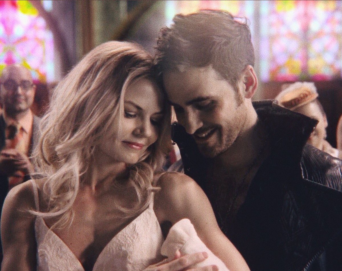 picsofcolifer's tweet image. A happy begining ... ❤