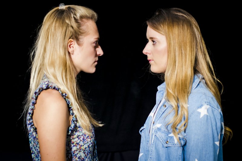 MiroMagazine's tweet photo. Biting Block's Catching Up has already enjoyed Edinburgh success and now it's a part of the latest Theatre N16 season, the first in its new Tottenham home. The company caught up (PUN ALERT) with Theatre Edtor Daniel Perks #CatchingUpThePlay - https://t.co/pE71091Tpf https://t.co/Vn5DkSOU84