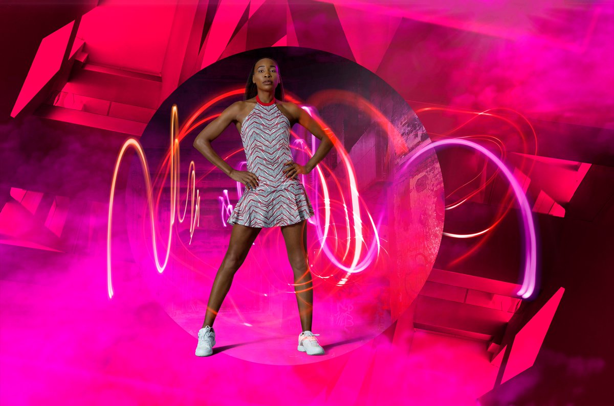 JONESWORKS's tweet photo. Make moves, embrace boldness, and exude confidence in #Sprint, @elevenbyvenus’s new eye-catching collection of activewear, available now at https://t.co/ExGx9Ltyzm 💪 #LookGoodPlayWell #MondayMotivation https://t.co/95jCVPzEhU
