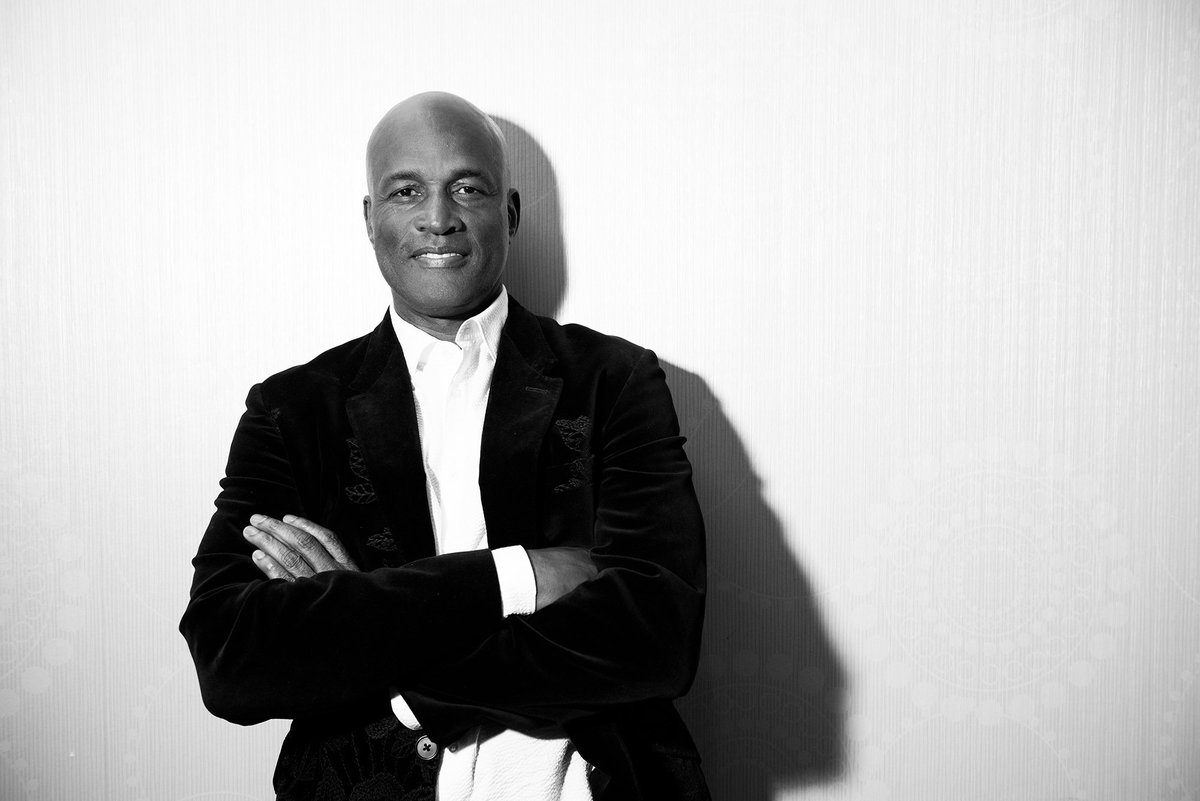 LesserGodBway's tweet image. Go inside the Drama League Awards via @TodayTix's @The_XMag – ft. #LesserGodBway's @LaurenRidloff and @IAmKennyLeon: todaytix.com/insider/nyc/po…