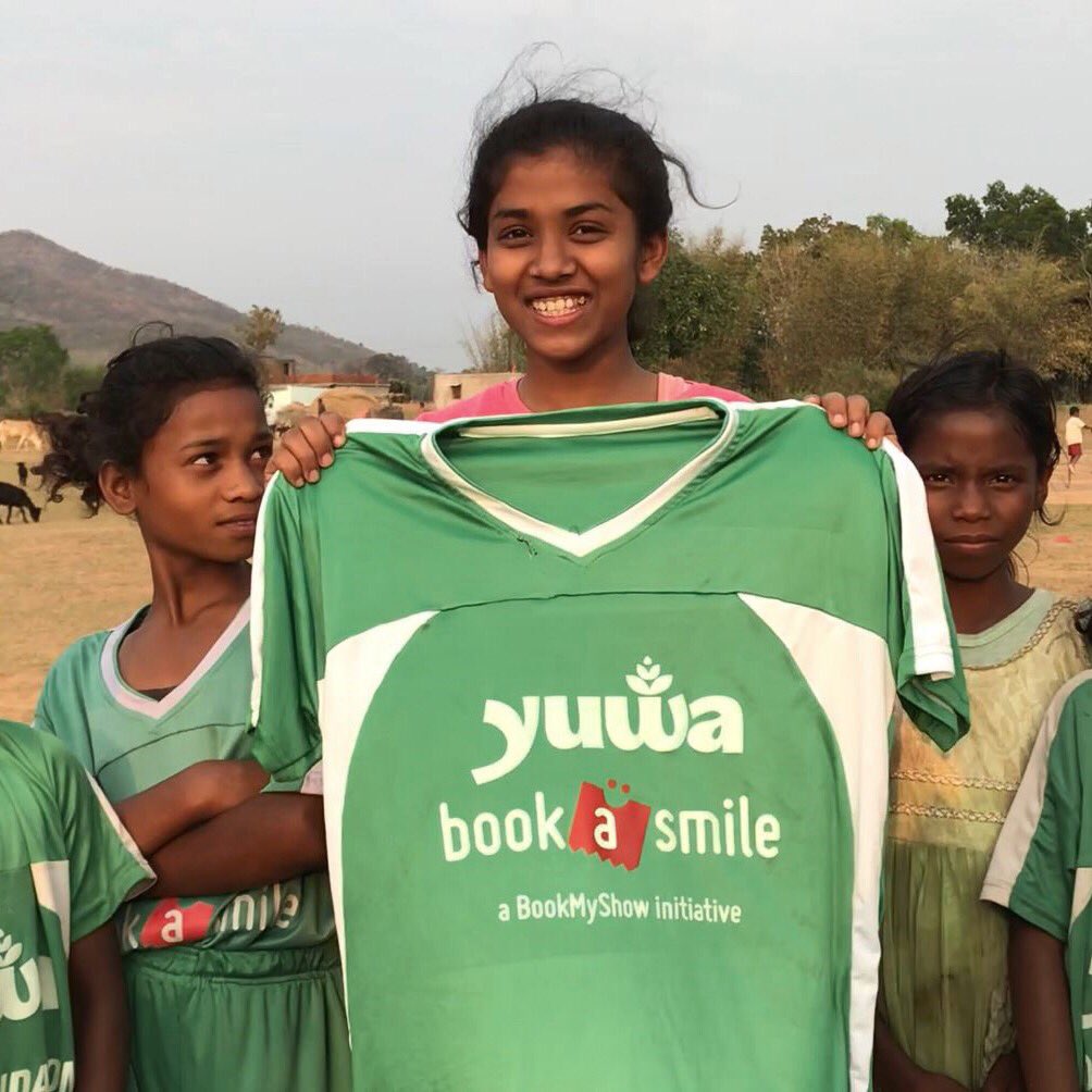 MarceloM12's tweet photo. This is Rima. She's 15 years old and the odds are already stacked against her. In her town in India, 5 out of 10 girls drop out of school to become child brides. #EveryPassCounts for girls like Rima at https://t.co/0Ja6z9FyUn @Microsoft #M12 https://t.co/oc8ZxisAsh