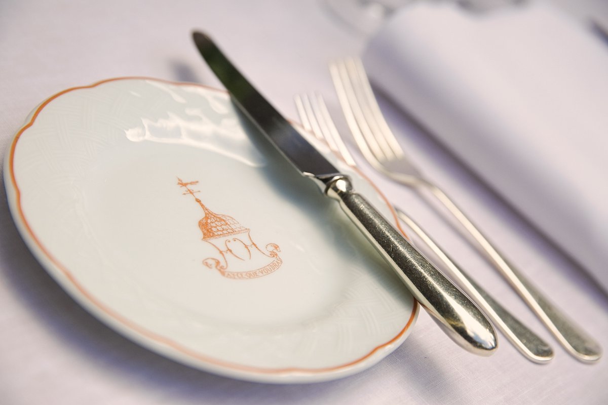 An unforgettable culinary experience is coming to Hambleton Hall on Thursday 22nd November. Featuring new winter flavours and unique Lancashire-influenced dishes, Lisa Goodwin-Allen and Aaron promise to deliver a menu packed with great flavours in some of the old classics.