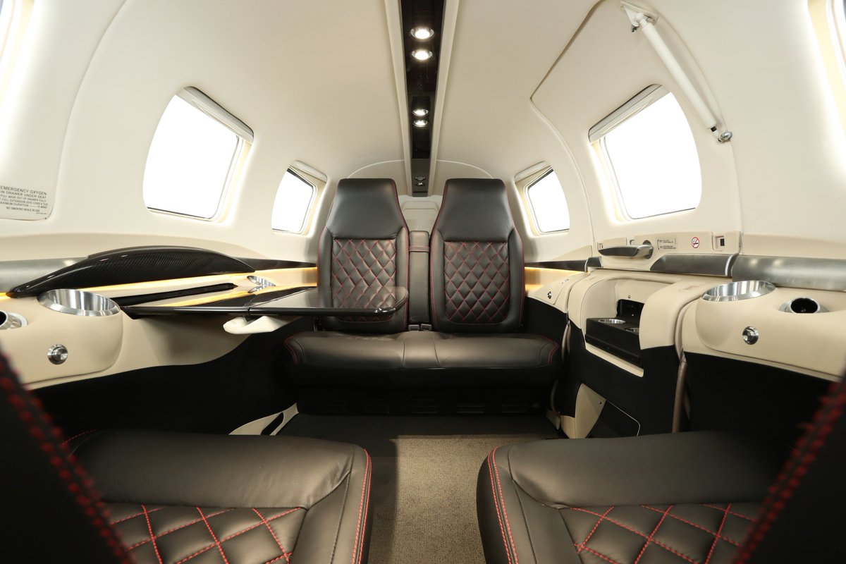 piperaircraft's tweet photo. Your plane, your way. With the M600 EXP Package, you become a key part of our design team in the build of your interior and design of your exterior. #PiperAircraft #Piper #PiperM600 #M600 #MClassMonday #PiperMClass #EXPPackage #FreedomOfFlight #AvGeek https://t.co/Ld34HX687i