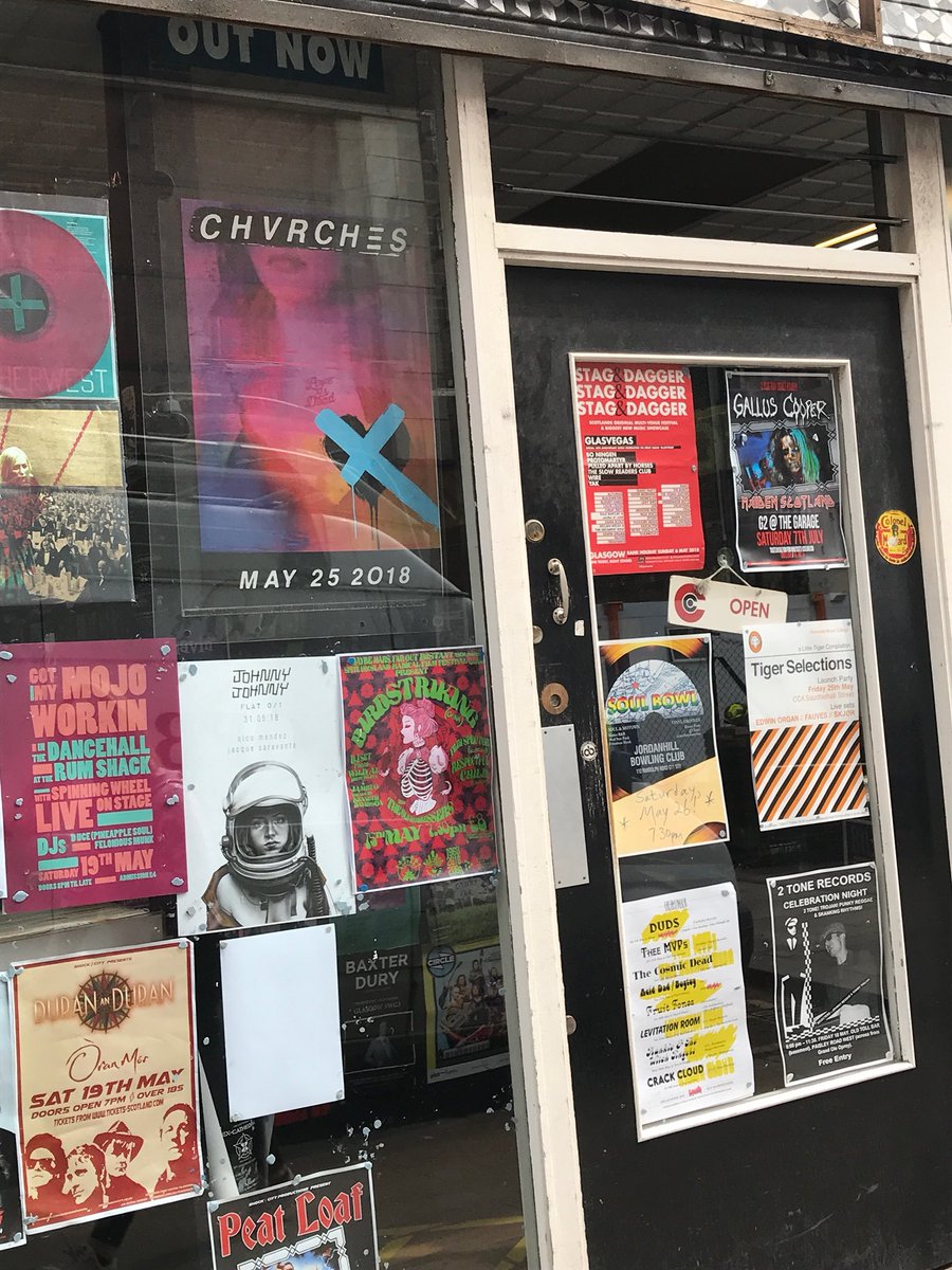 laurenevemay's tweet image. Thank you @LoveMusicGlasgo for the home town support 😭💕 Photo by my parents... Four days to go! #loveisdead