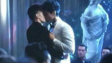 ShBadPost's tweet image. 