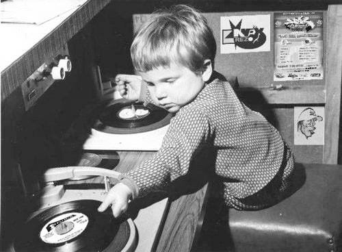 Roots In Session tweet media
