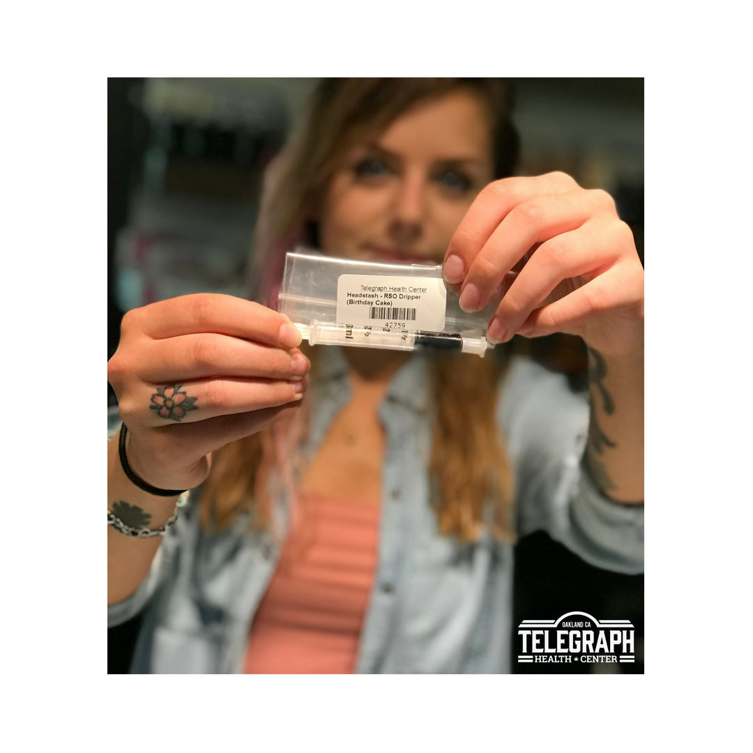 telegraphhealth's tweet photo. Bud tender PICK!!!!!
Our fabulous Victoria picked RSO Drippers (Birthday Cake) by Headstash.

#telegraphhealthcenter #cartridge #thc #cbd #dabbers #wax⠀
#shatter #smoke #high #420 #dab #concentrate #puff  #bayarea #california #dank #smoke #preroll #joint #weedstagram https://t.co/MckShEgTzt