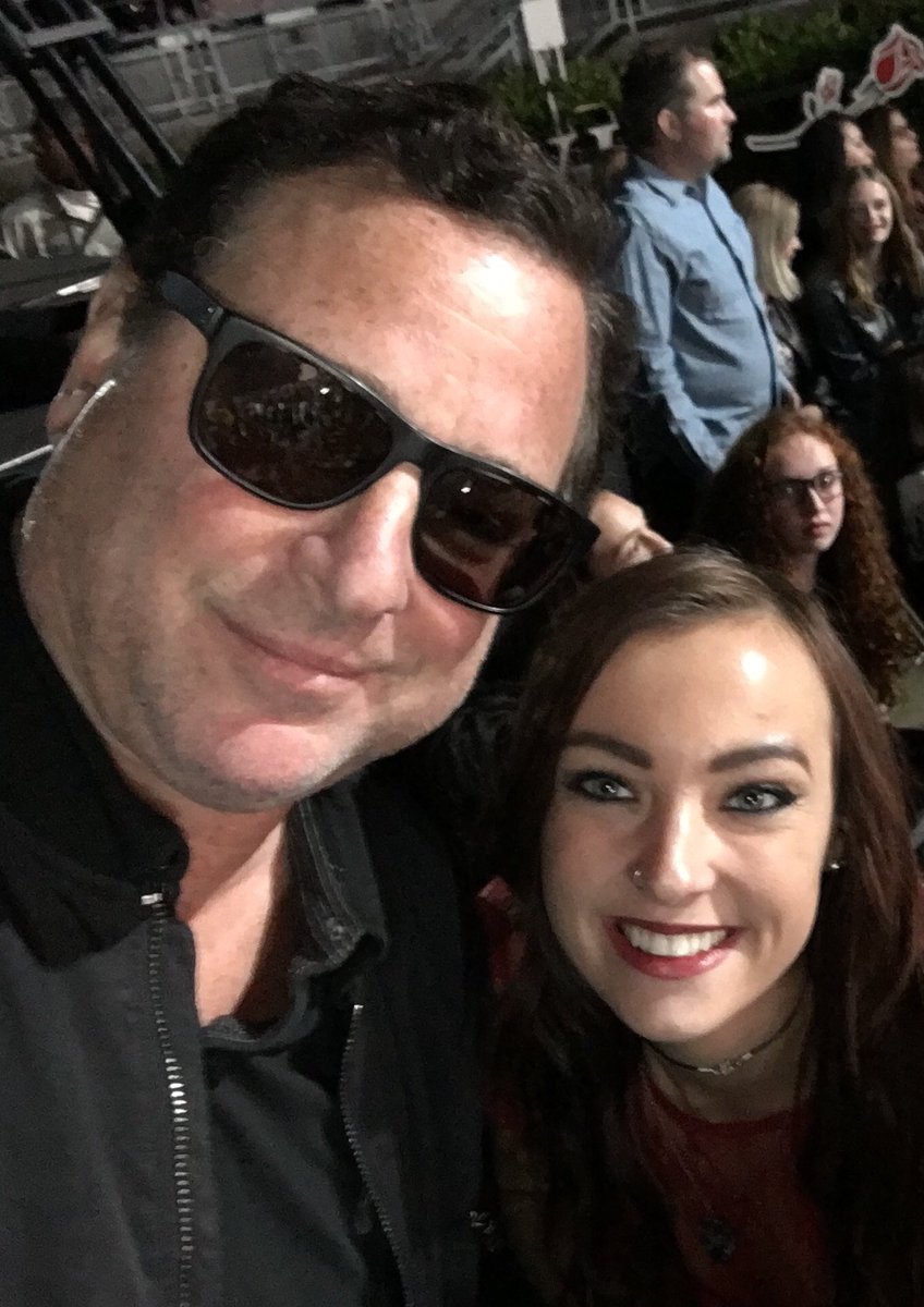 alibecker13's tweet photo. Taylor Swift and Danny Tanner!     ARE YOU READY FOR IT?? #repTourPasadena @bobsaget https://t.co/0zeURkOoSe