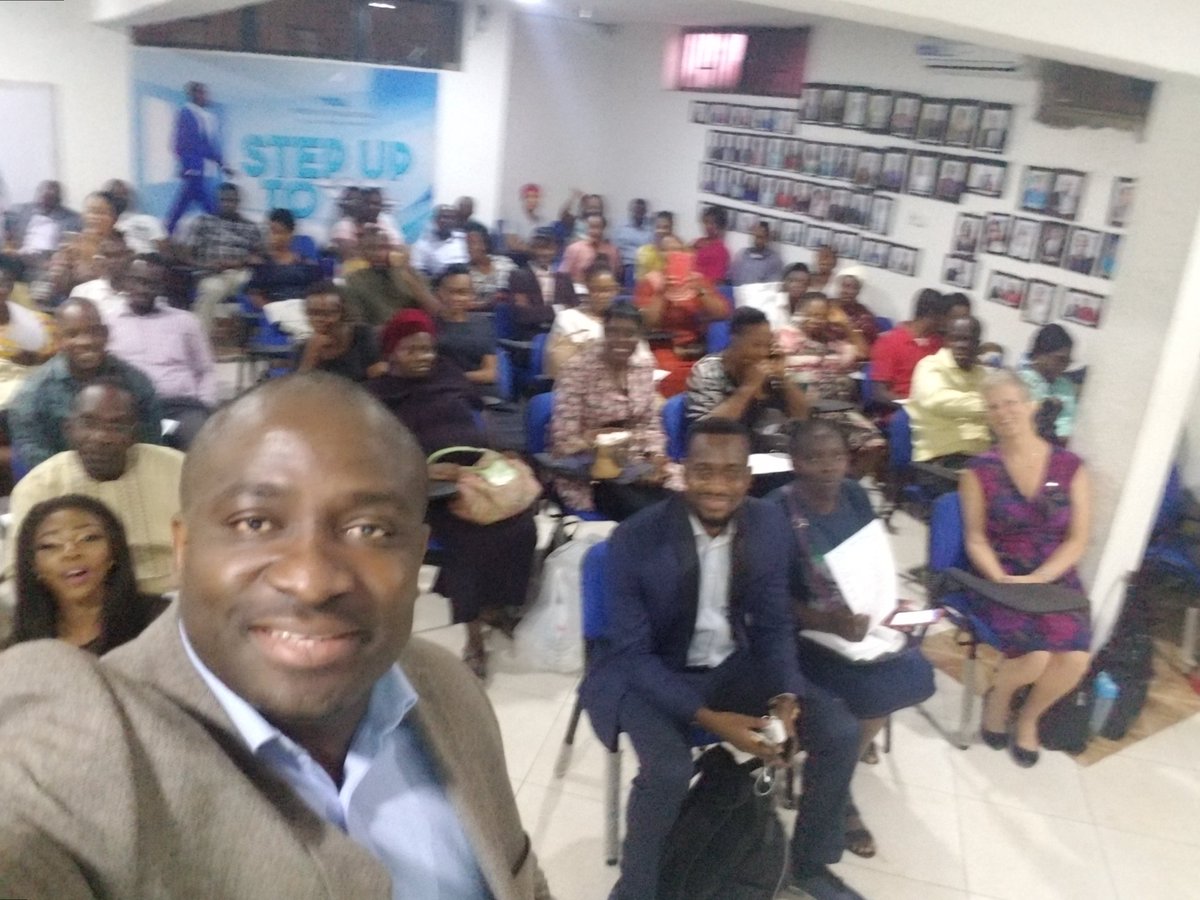maxintlllc's tweet photo. 👉 Max Monday! The #MaxAfricaRising is on 🔥🔥🔥 Check out the jam-packed rooms throughout the entire tour! The momentum is 🌊 building, and it all leads up to the BIGGEST event this Saturday in 😎 #Abuja! #MaxGlobal #SuccessWithSignificance #MaxMomentum https://t.co/xMRSudeMnC