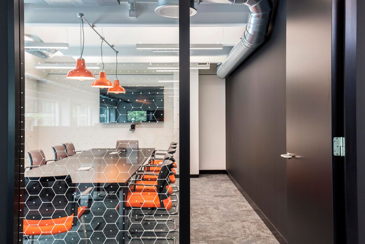 Happy Monday! Have a great day :) #officedesign #interiordesign #gtainterior