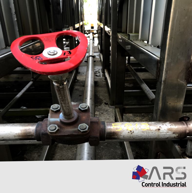 Las válvulas de globo criogénicas son diseñadas con extensiones del eje de longitud suficiente para mantener estanqueidad y pares de acción adecuados sin perder temperatura, que puede ser de hasta -196°C. 
#serviciotécnico #mantenimiento #oxygenvalve  #valvulaglobo  #Venezuela.