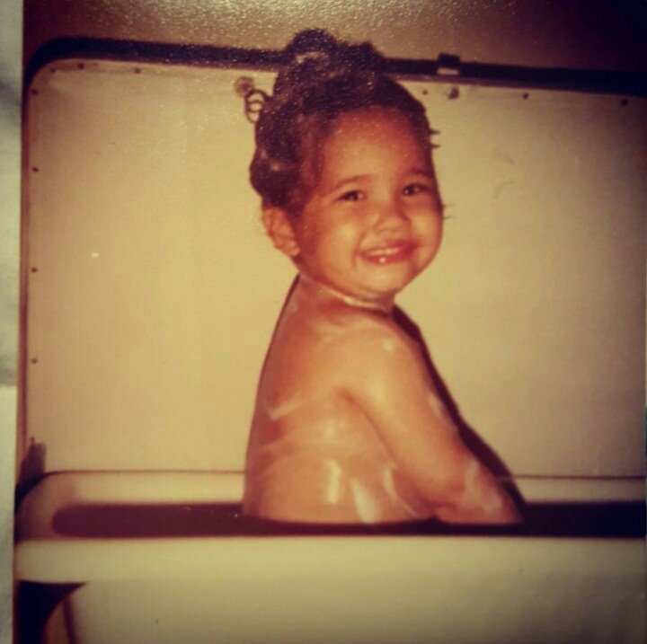 KatiaPalmaFCO's tweet photo. #BuenLunes Nuestra ricurita @KatiaPalmaM tan hermosa siempre con una sonrisa😍👶 #BebeBella https://t.co/uJFY2rYvHf