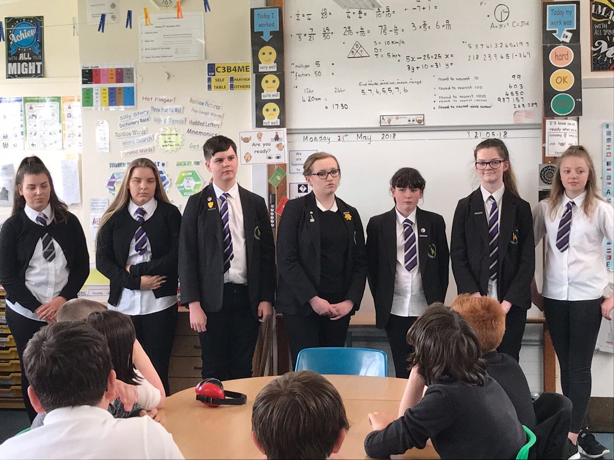 LevenmouthAc's tweet photo. And another ... another visit to the Mountflourie Primary School by the @Columba1400 and #LevAcJPLT team with Mrs Muir (DHT). Well done to all pupils involved again. https://t.co/emA0R8XAW5
