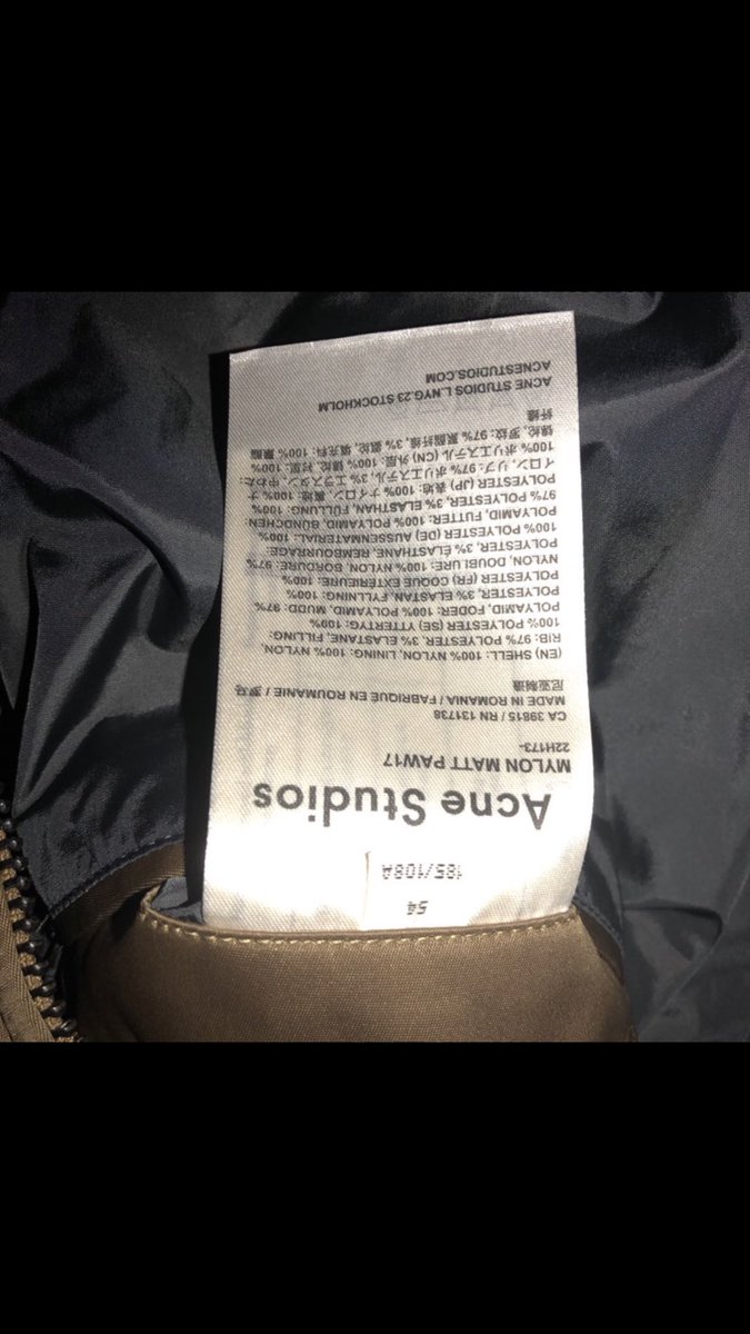SneakerWard216's tweet photo. Friend of mine selling this Acne Studios Bomber Jacket DS Size 54 (Large) $300 Dm if interested! Pls Rt jimvac24 @hunnxd @outostock @CAKickz https://t.co/vMcbUbmwgC