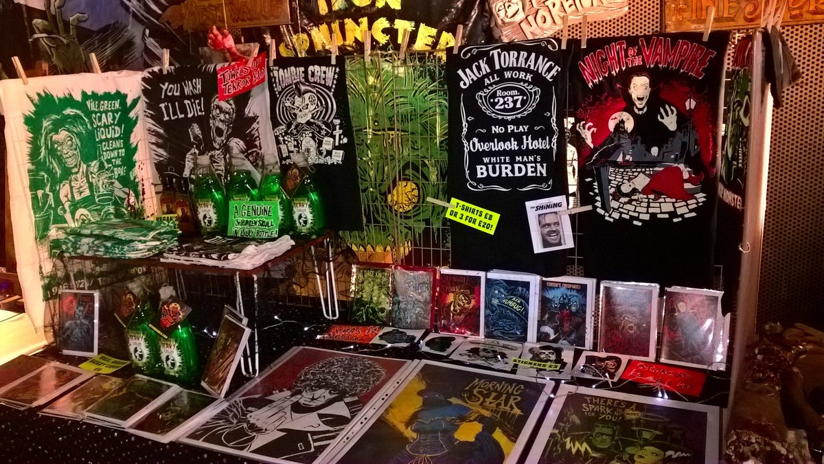 AstroDiabloHQ's tweet photo. It's been another fantastic @Horrorconuk!Massive thanks to Wendy & Gill,and kudos for keeping the original and best UK horror event ahead of the pack #horrorconuk #ironsphincter #astrodiablo #zombiecaricature #horrorart #horrorillustration #6demonbag #sheffieldissuper #sheffield https://t.co/DM4EhTnoJm